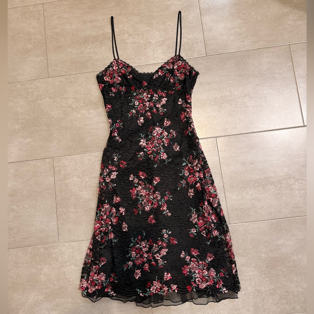 Betsey Johnson New York Vintage Black Floral Dress - Picture 1 of 5